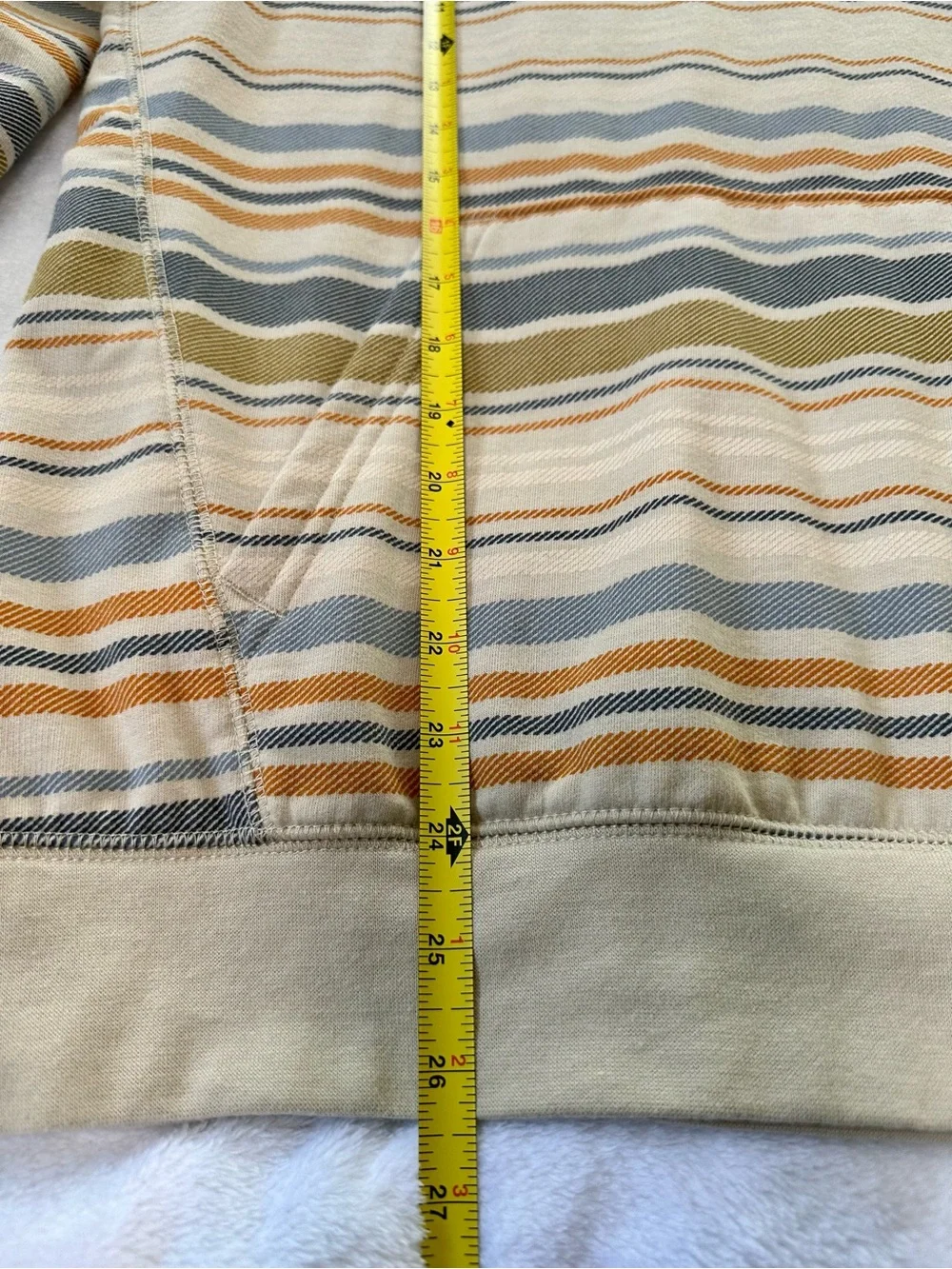 Eddie Bauer Beige Striped  Pullover Sweatshirt Adult Small